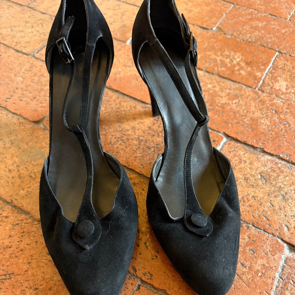 Stuart Weitzman Black Suede T-Strap Heels | Classic Pumps